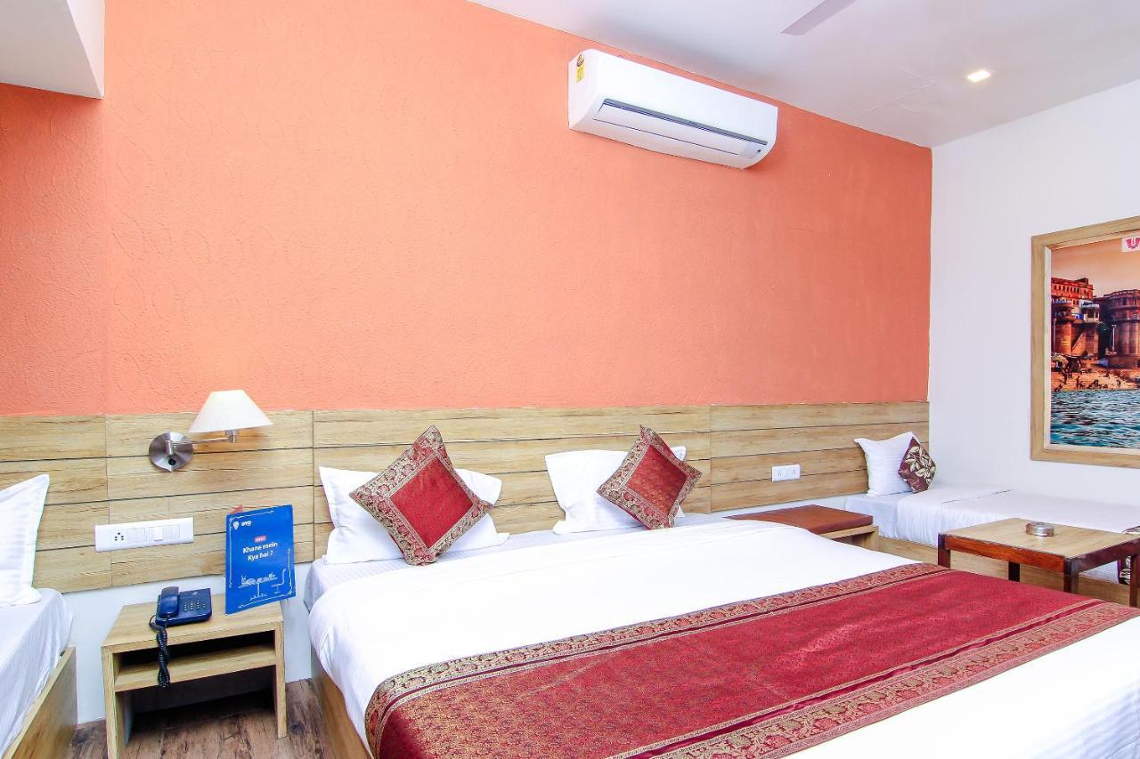 Hotel R B International Varanasi Ngoại thất bức ảnh